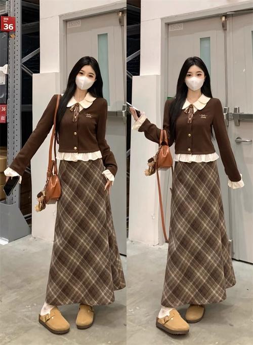 毛呢格子裙子怎么搭配
