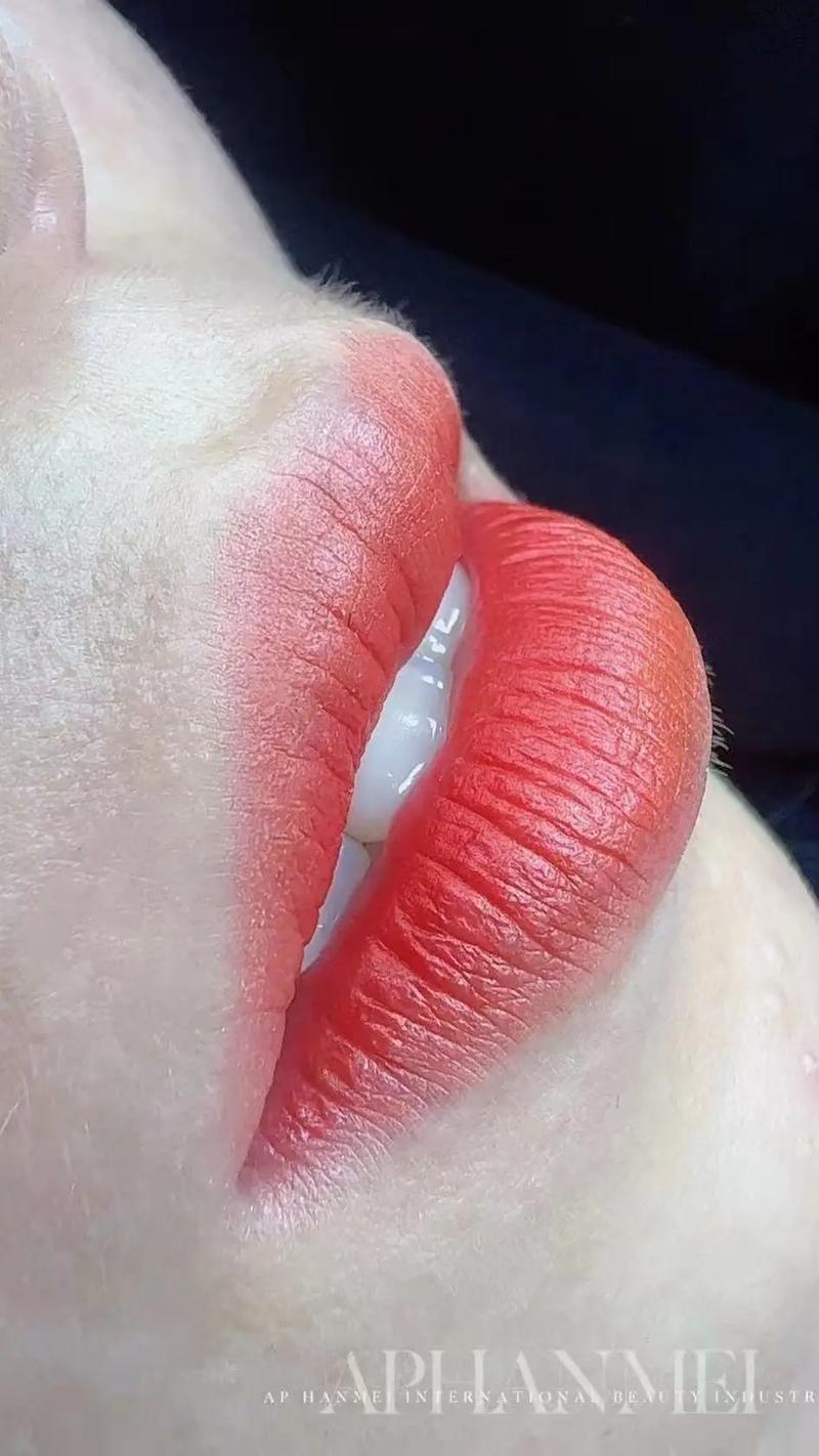 为什么嘴唇不红润