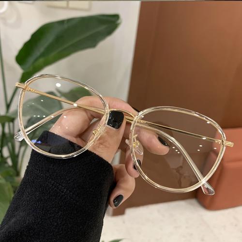 国字脸带什么眼镜