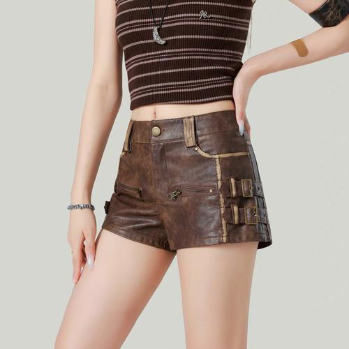 2025皮短裤怎么搭配图片