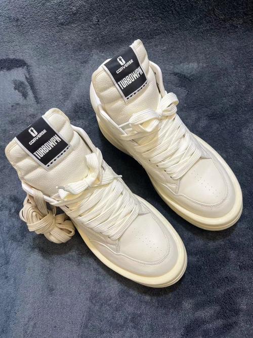 ro大匡威怎么搭配