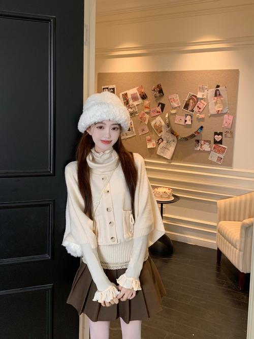 七分袖毛衣怎么搭配图