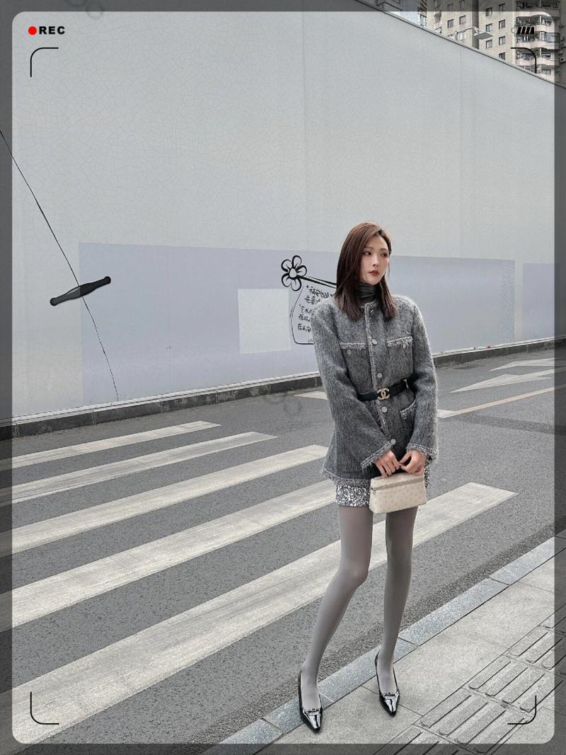 灰色丝袜怎么搭配可爱