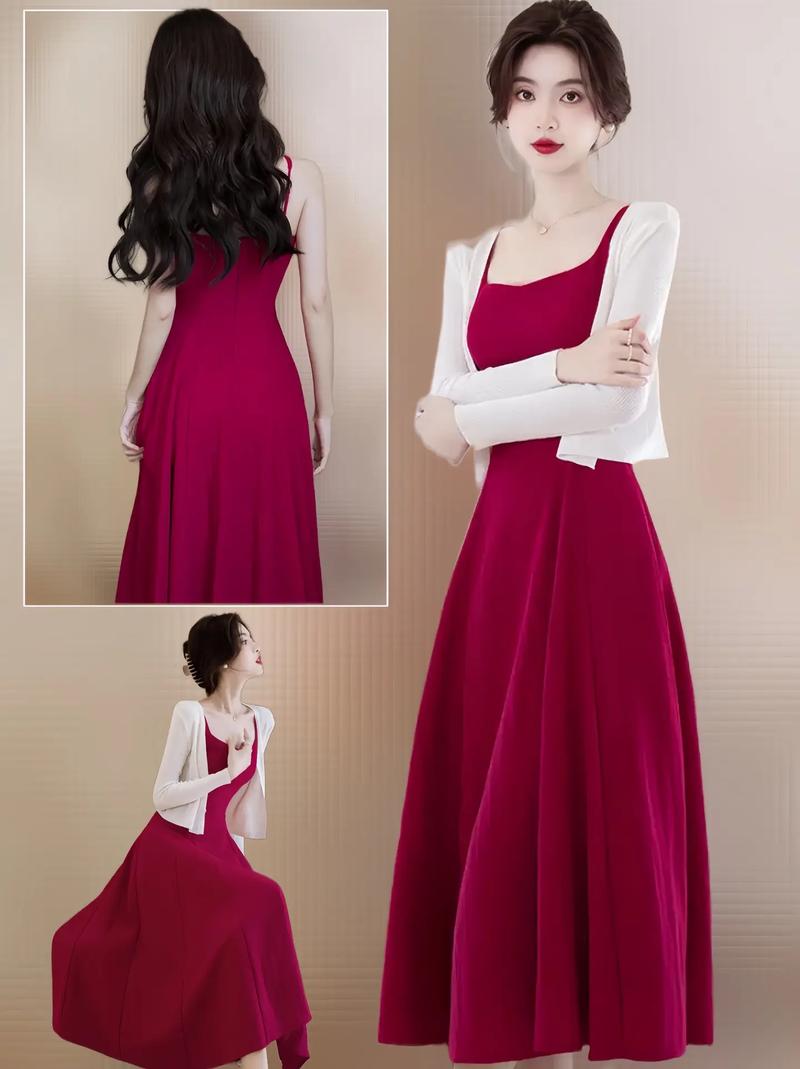 红色吊带裙怎么搭配