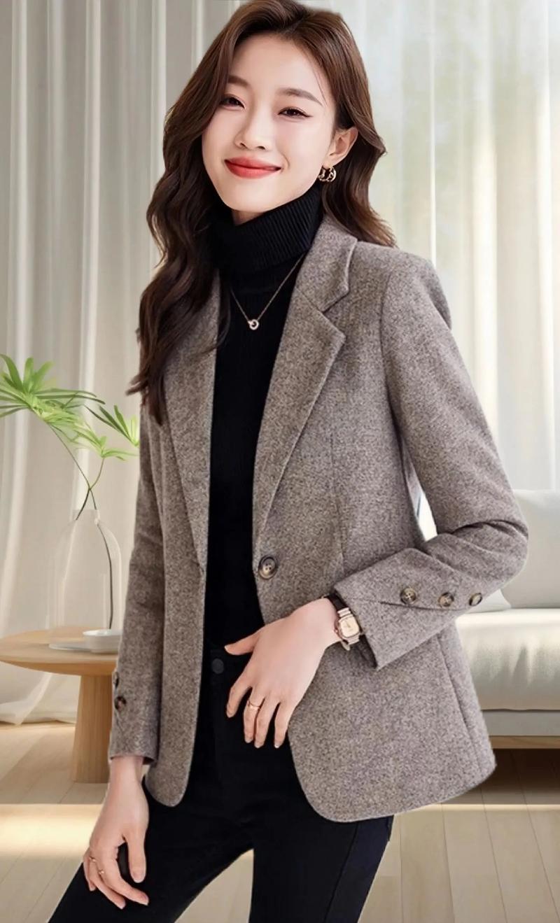 冬天穿西装怎么搭配