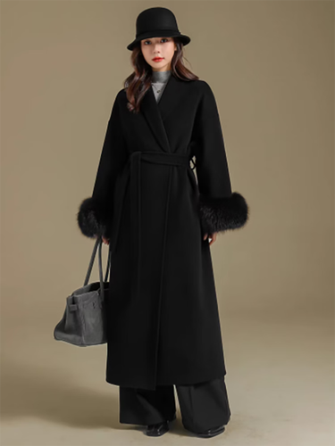 长款黑色狐狸毛呢子大衣怎么搭配