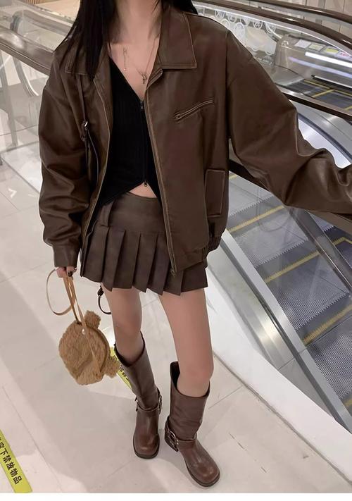 咖啡色适合什么肤色