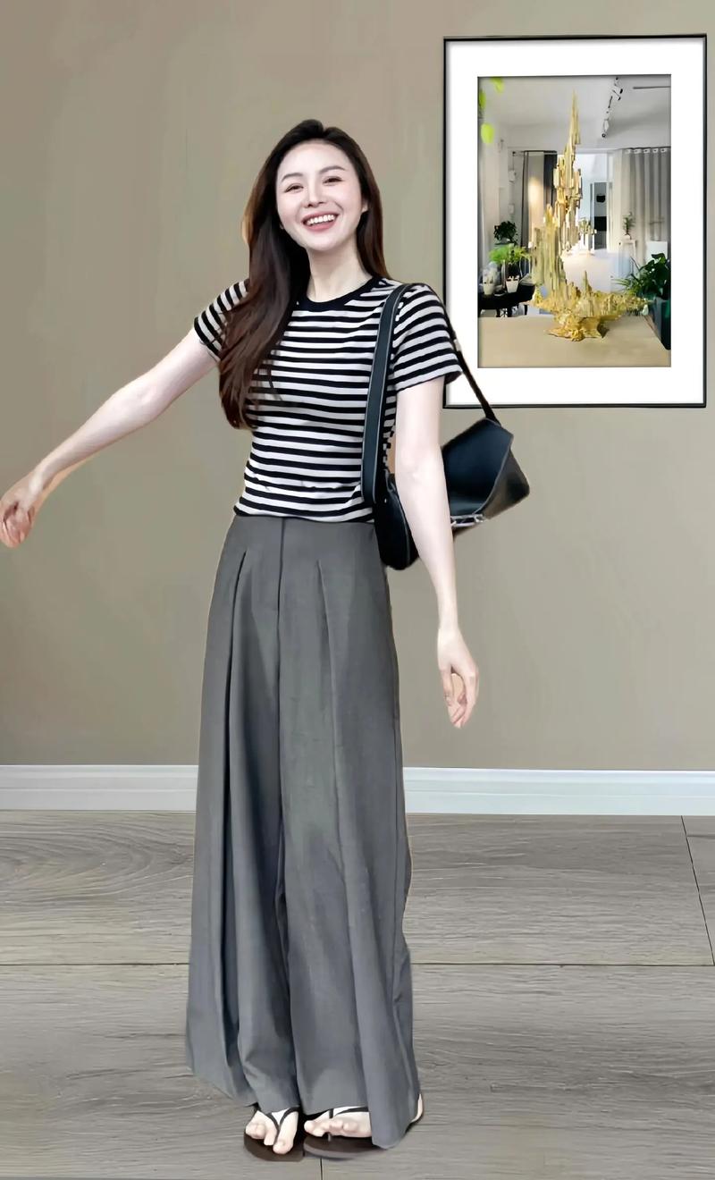 条纹上衣怎么搭配