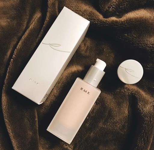 rmk粉底液最新包装