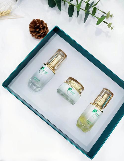 芳颜祛斑最新品