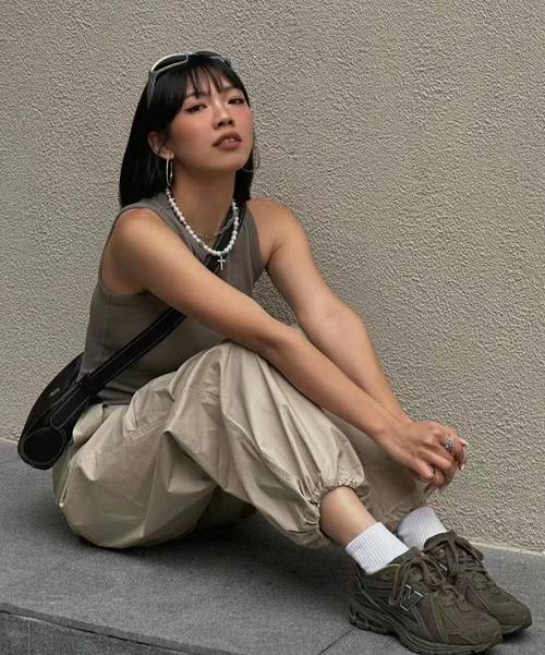 皮肤黑怎么穿衣搭配