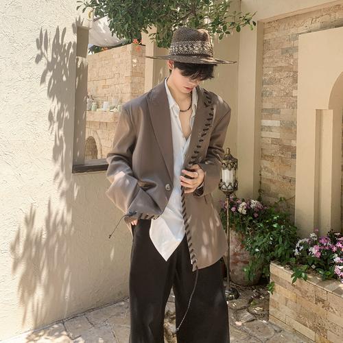 针织西装怎么搭配