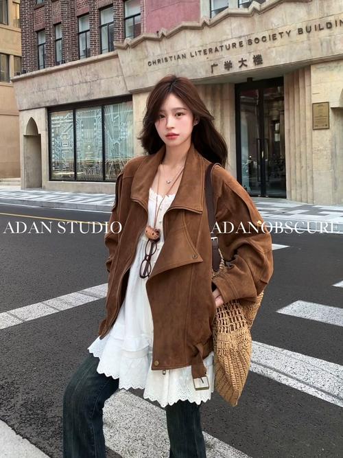 鹿皮大衣怎么搭配