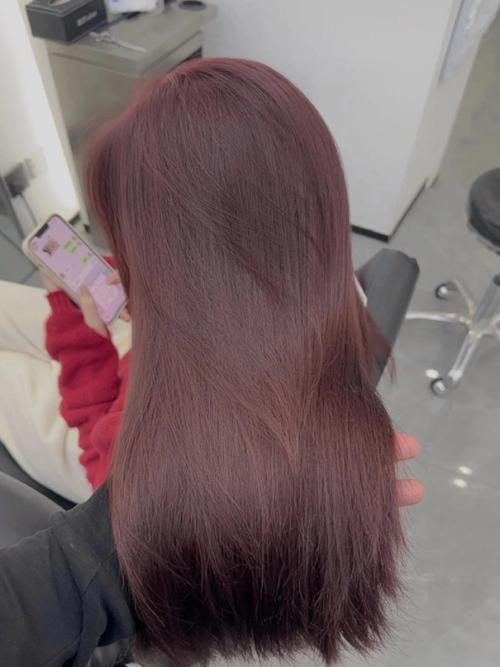 染发什么颜色不明显