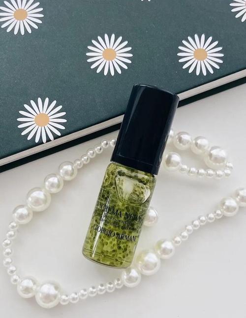 阿玛尼最新抗老美白精华