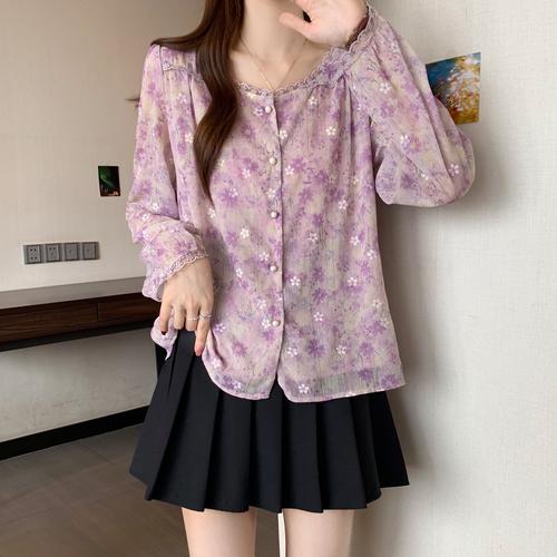 小碎花上衣怎么搭配