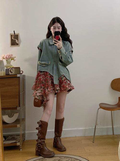 艾格碎花外套怎么搭配