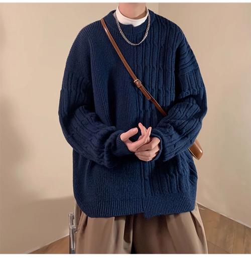 毛衣打底衫男怎么搭配