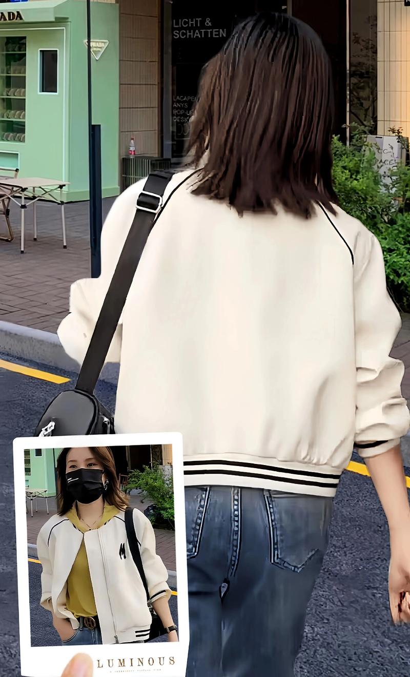 短款棒球服怎么搭配