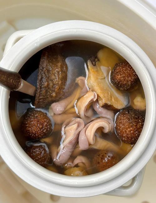 女生胃疼吃什么好