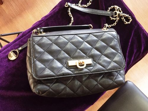 dkny最新款包包图片