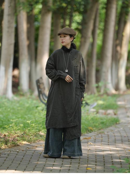 棉麻袍子怎么搭配