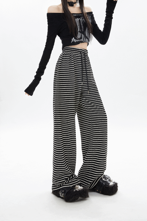 黑白花纹紧身裤怎么搭配