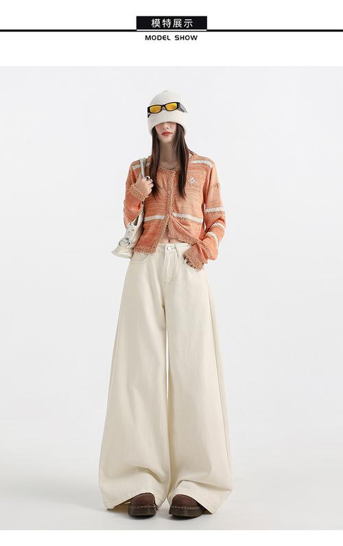 甩裤怎么搭配上衣图片