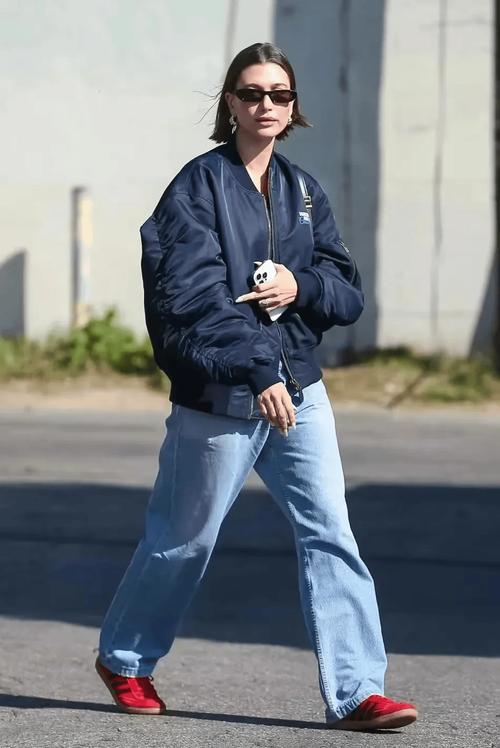 冬天穿皮鞋怎么搭配衣服