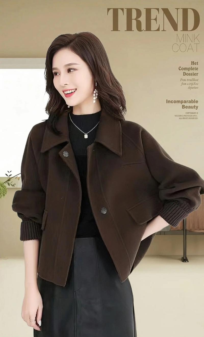 短款毛呢怎么搭配