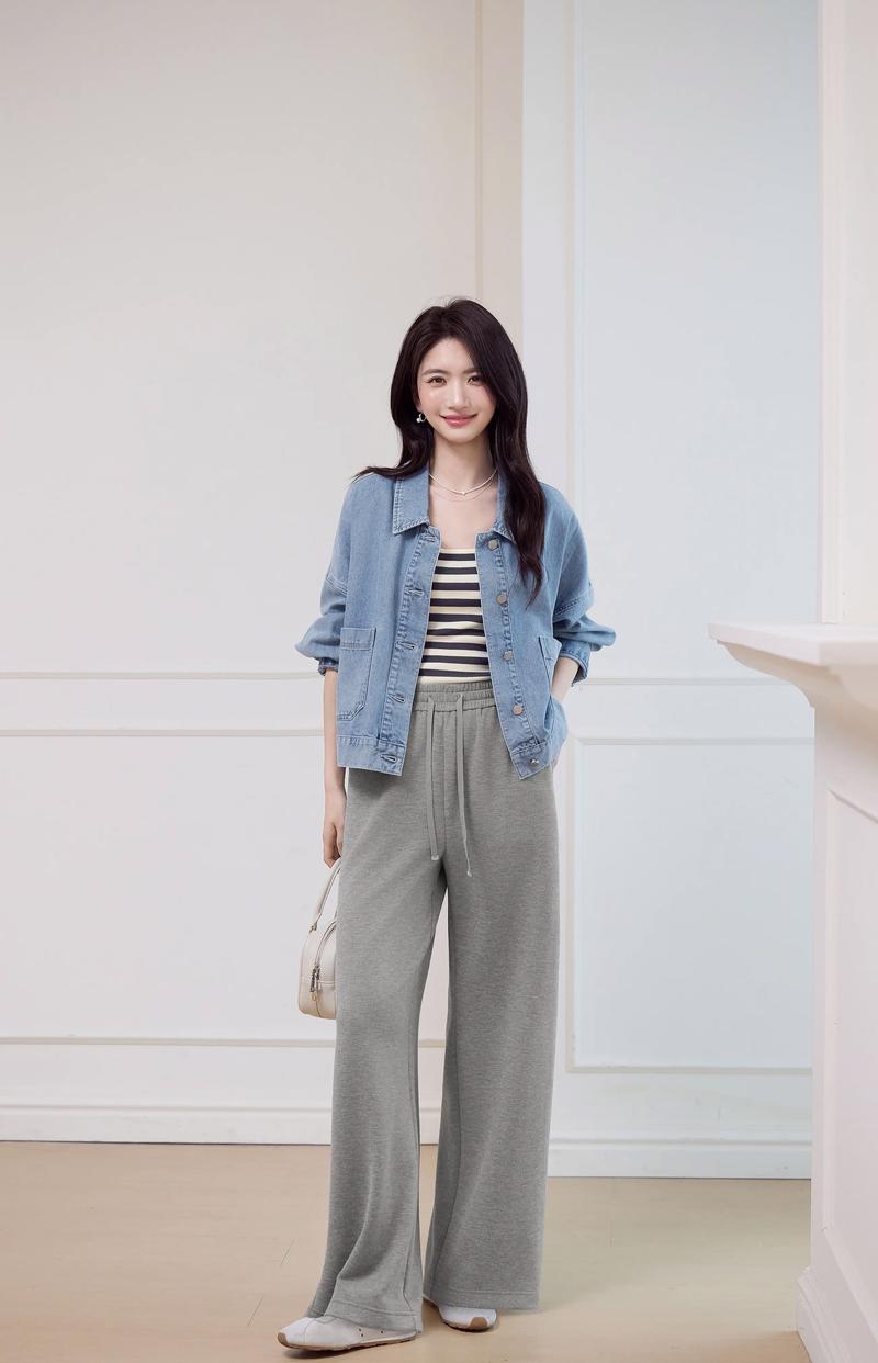 宽松上衣怎么搭配裤子