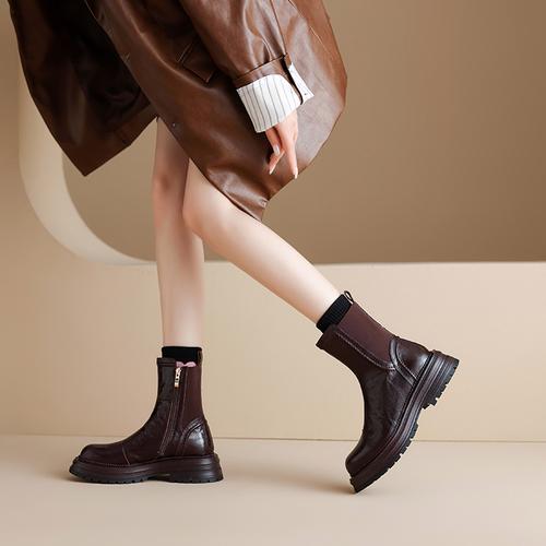 冬天桔色鞋子怎么搭配