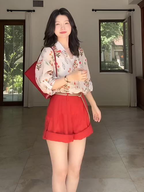 花上衣怎么搭配图片