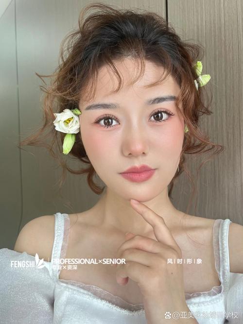 最新宝山学化妆的地方