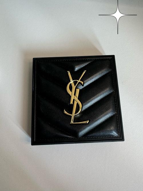 圣罗兰最新方形粉饼