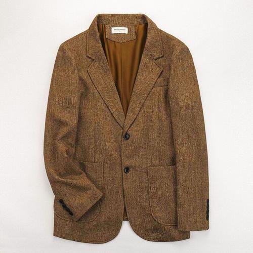 男生棕色风衣怎么搭配