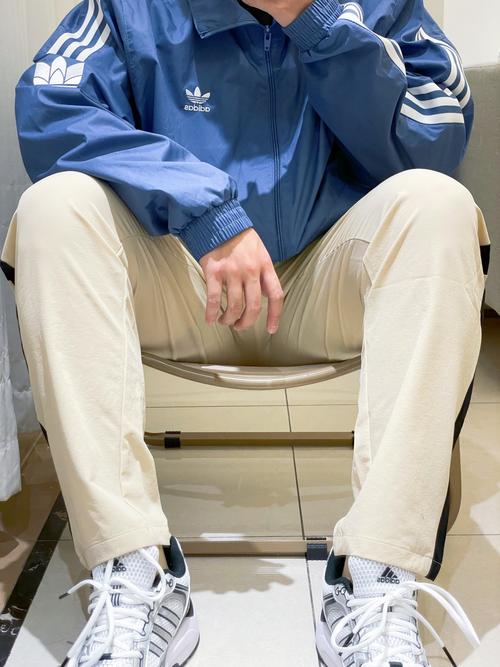 什么裤子配篮球鞋好看