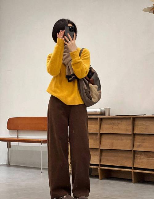 姜黄色裤子怎么搭配