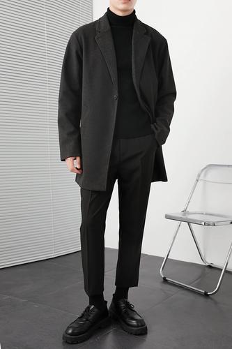 西装领毛呢大衣怎么搭配