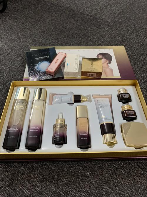 雅诗兰黛最新护肤品套装