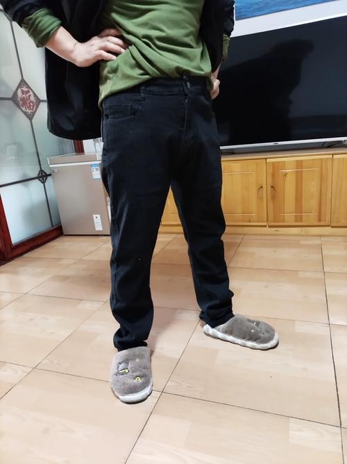 工人牛仔裤要怎么搭配