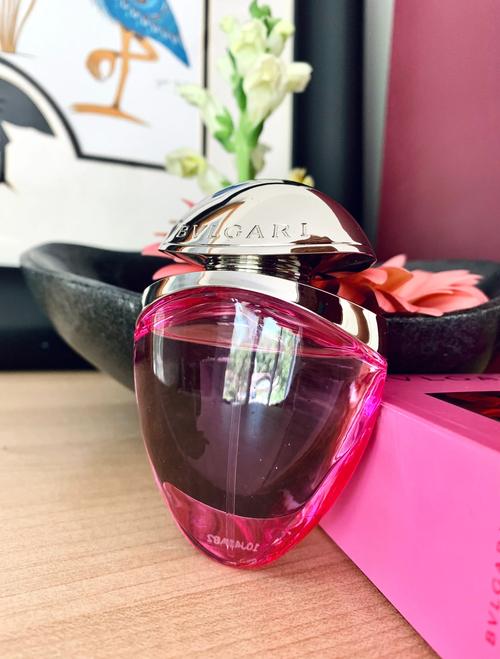 宝格丽香水最新款图