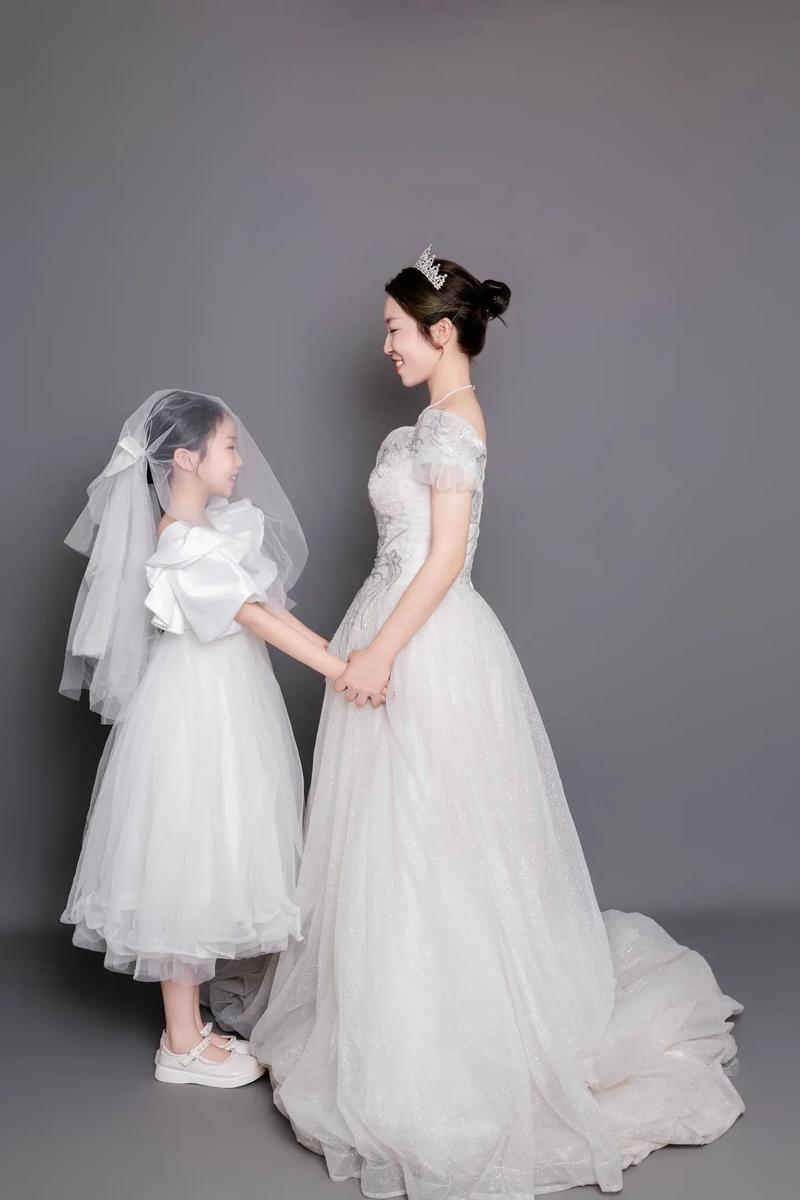 最新亲子照妆发造型