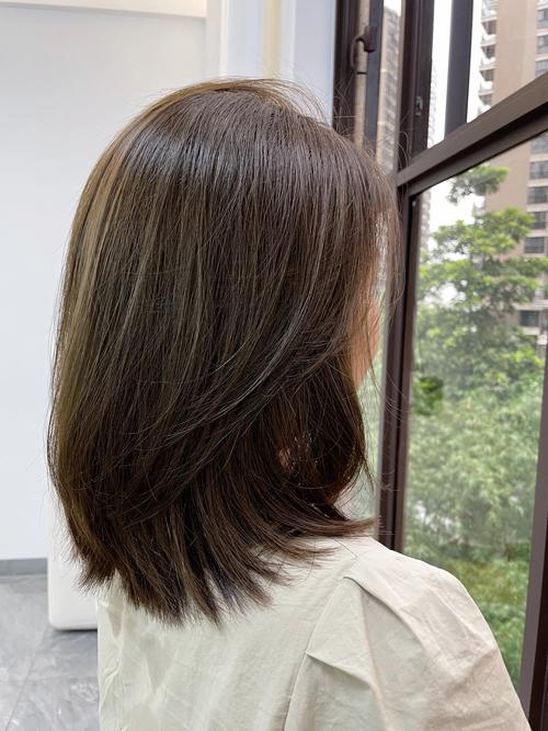 微胖女生适合什么发型