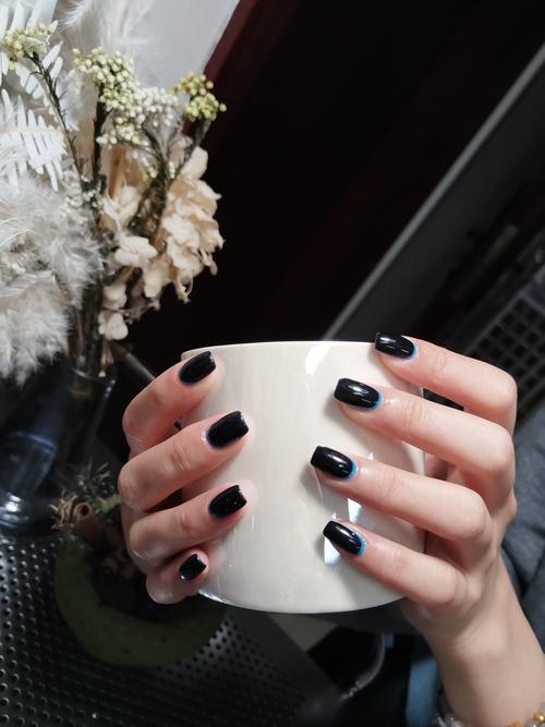 指甲有黑色怎么搭配图片大全