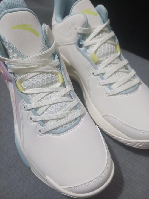 什么品牌的篮球鞋好