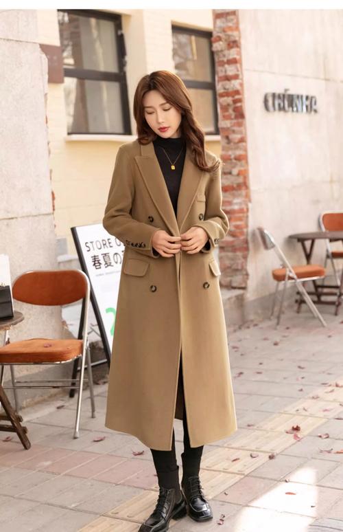 羊绒大衣搭配什么鞋子