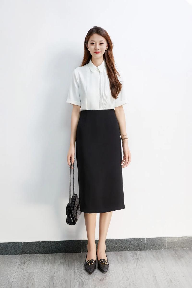 夏天正装怎么搭配图片