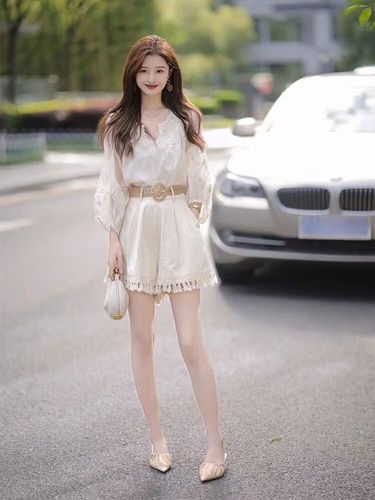 夏天流苏上衣怎么搭配