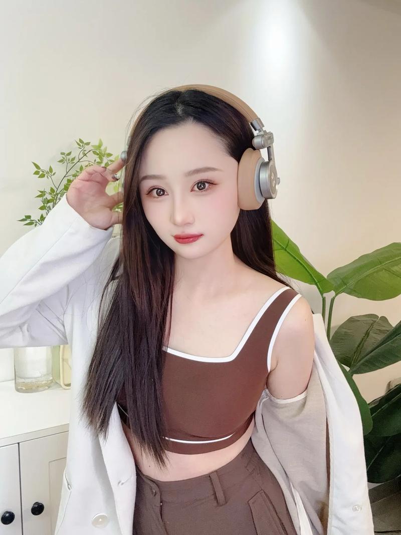 维秘内衣怎么搭配啊